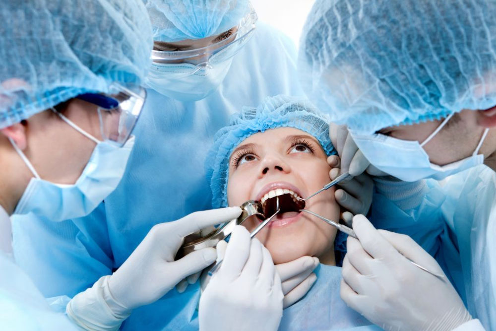 Chirurgia orale e parodontologia